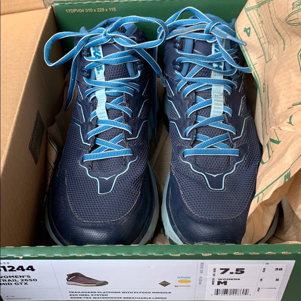 Hoka One Kaha eVent Hiking 7.5 Marionberry/blue